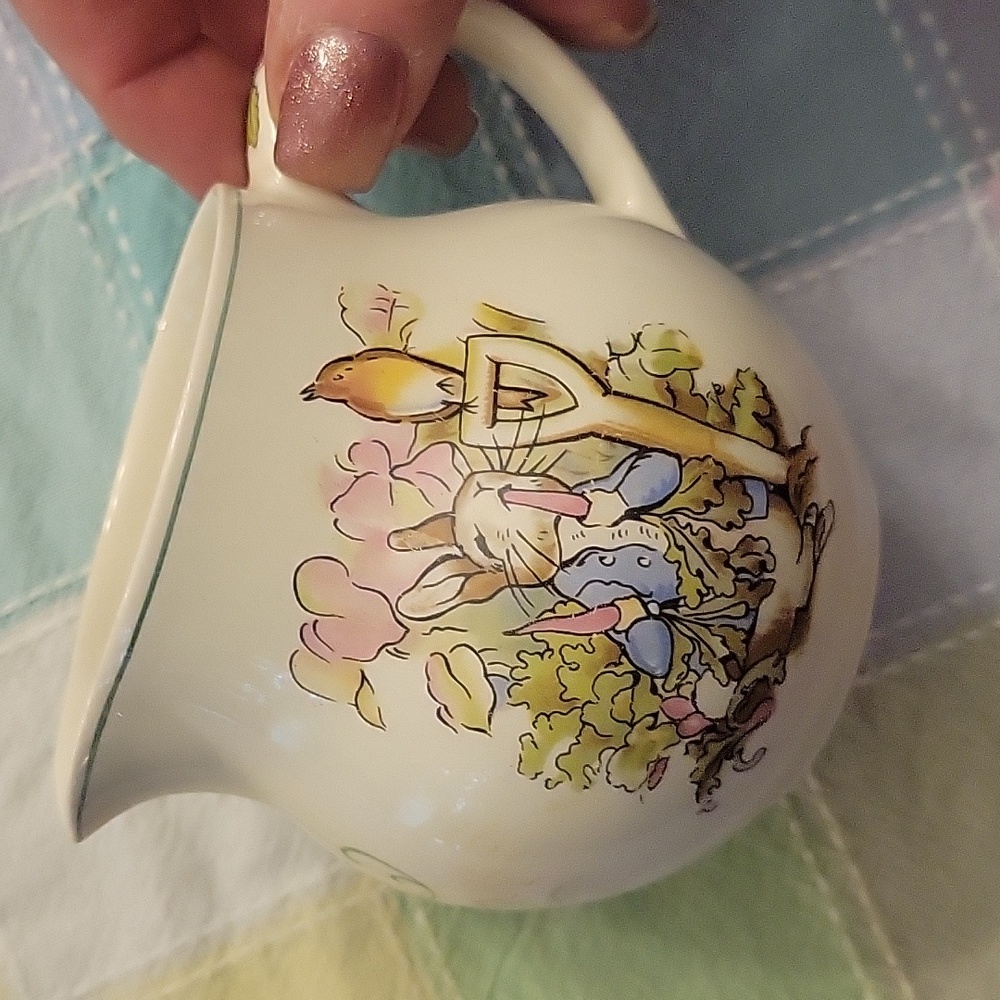 Wedgewood Peter Rabbit children's set - Picture 6 of 9
